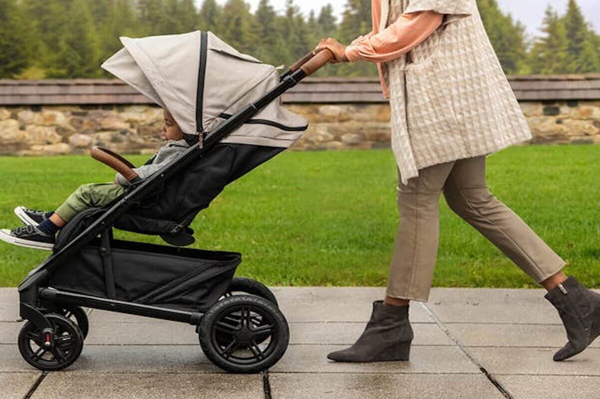 Best Travel Stroller Systems Every Mom Should Consider for 2022